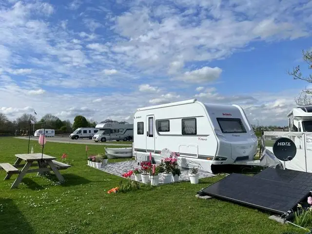 Camper/Caravan